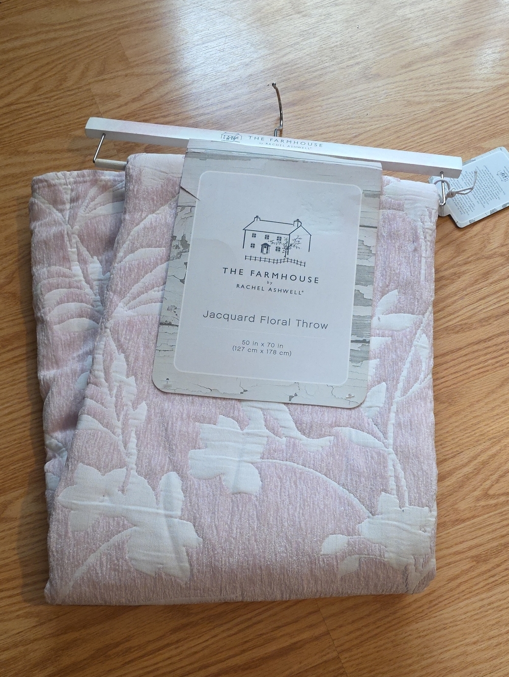 The Farmhouse by Rachel Ashwell Blush Floral Jacquard Throw